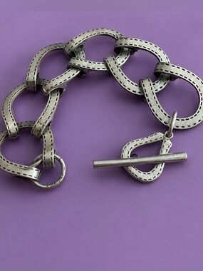 Beautiful Chunky Silver Horseshoe Toggle Bracelet